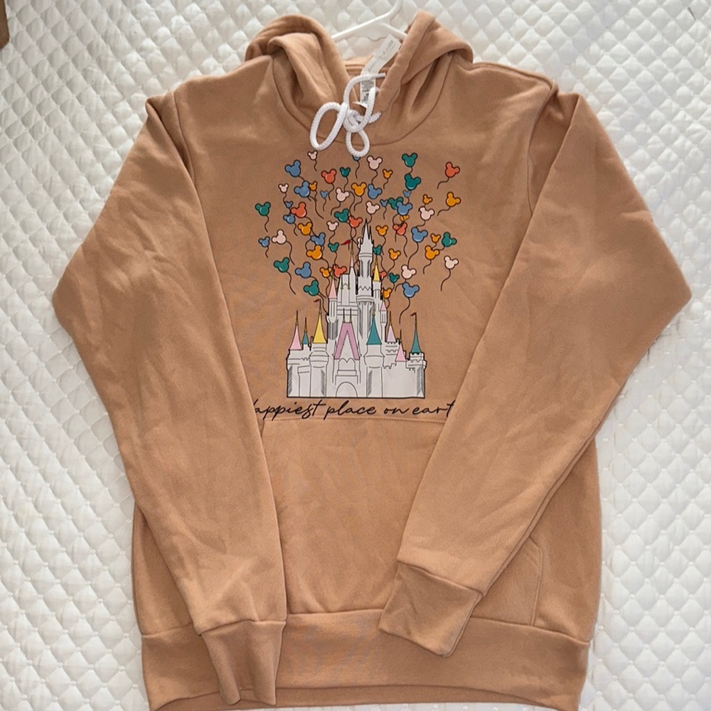 NWOT never worn Disneyland hoodie. Happiest place on 🌍❤️